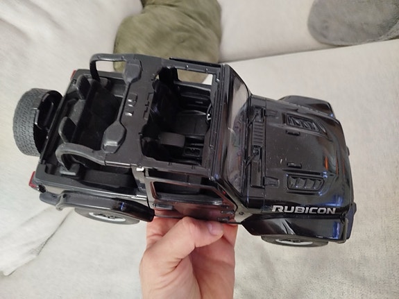 Product image 9 of 10