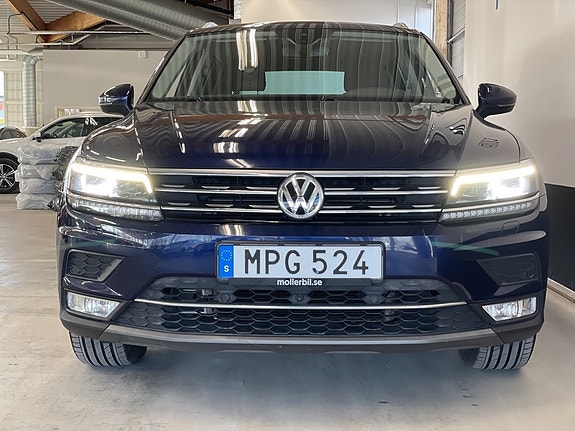 Volkswagen Tiguan 3 of 24