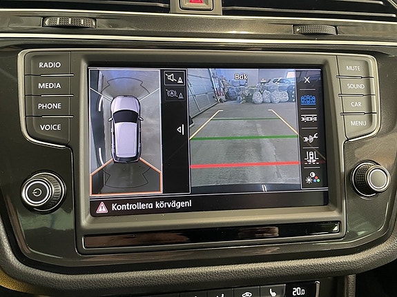 Volkswagen Tiguan 20 of 24