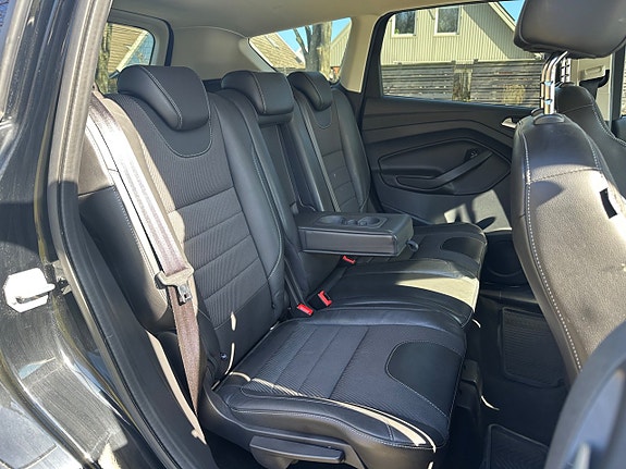 Ford Kuga 13 of 22