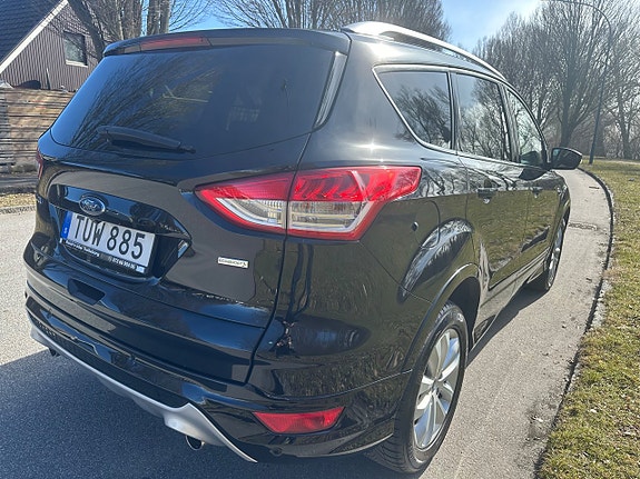 Ford Kuga 5 of 5