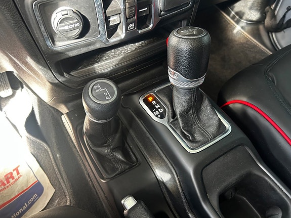 Jeep Gladiator 18 of 22