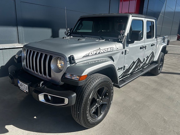 Jeep Gladiator 2 of 5