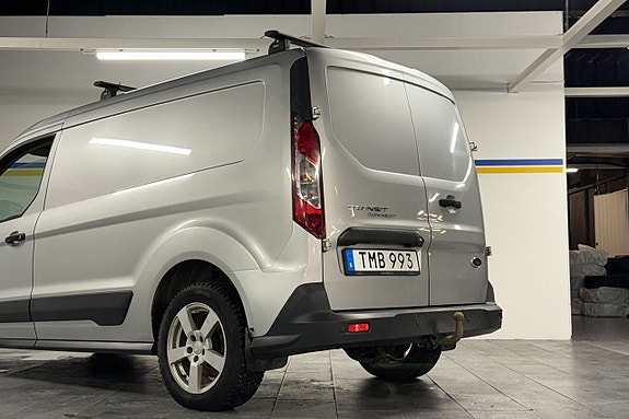 Ford Transit Connect 8 of 16