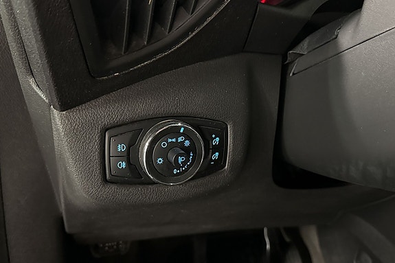 Ford Transit Connect 11 of 16