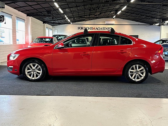 Volvo S60 5 of 5