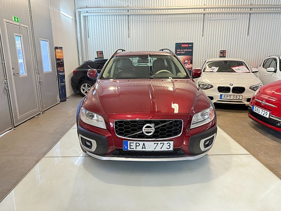 Volvo XC70 3 of 5
