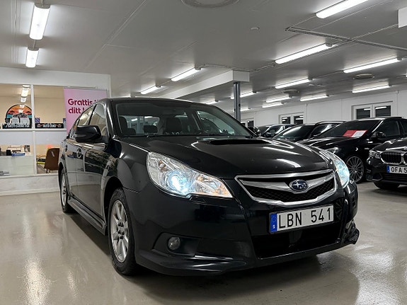 Subaru Legacy 27 of 27