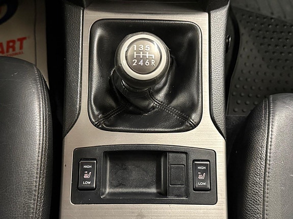 Subaru Legacy 25 of 27