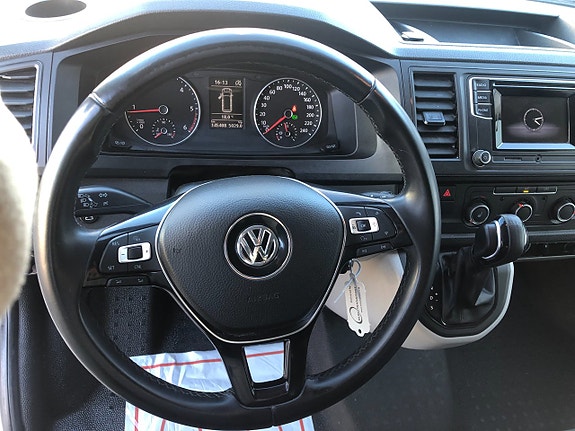 Volkswagen Transporter 20 of 24
