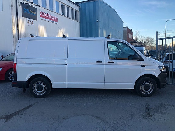 Volkswagen Transporter 3 of 5