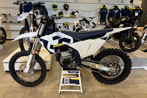 Husqvarna FC 450 2026 *finns i lager* 4 of 6