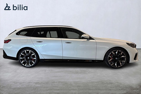 BMW 530e 16 of 18
