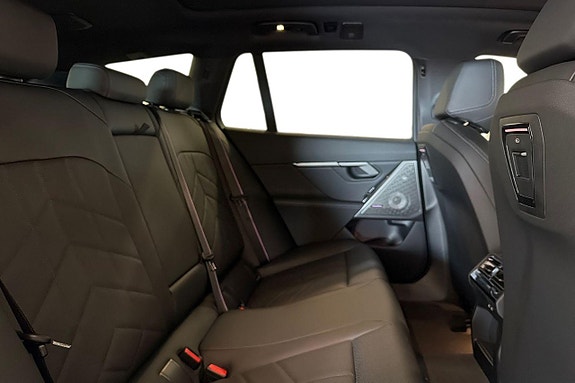 BMW 530e 7 of 18