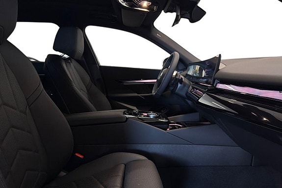 BMW 530e 6 of 18