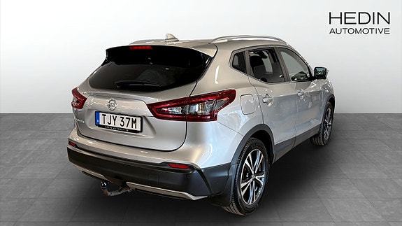 Nissan Qashqai 2 of 5