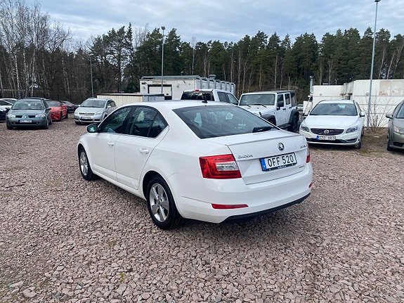 Skoda Octavia 5 of 5