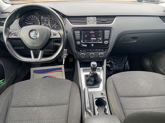 Skoda Octavia 18 of 26