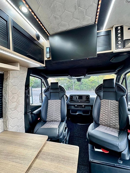 Mercedes-Benz Sprinter 316 4 of 5