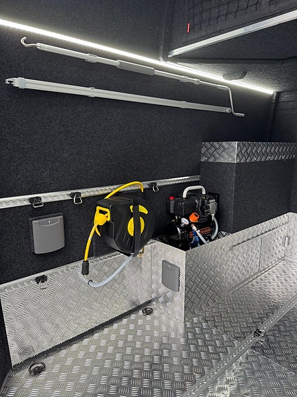 Mercedes-Benz Sprinter 316 8 of 21