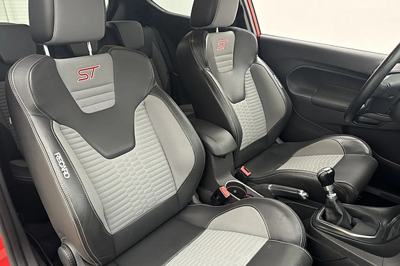 Ford Fiesta 8 of 9
