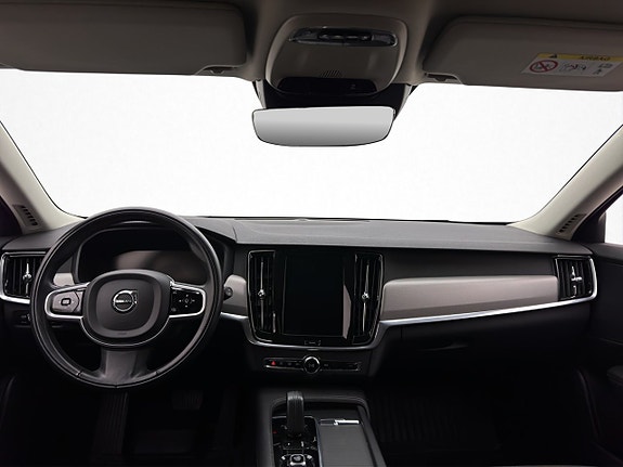 Volvo V90 10 of 30