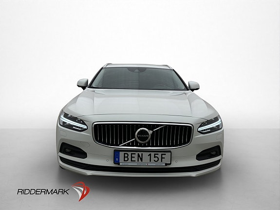 Volvo V90 2 of 5