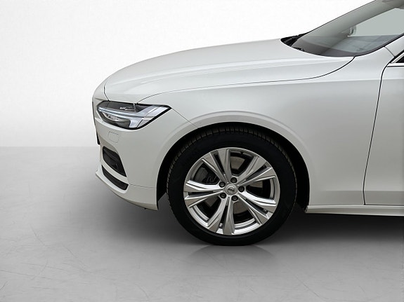 Volvo V90 28 of 30
