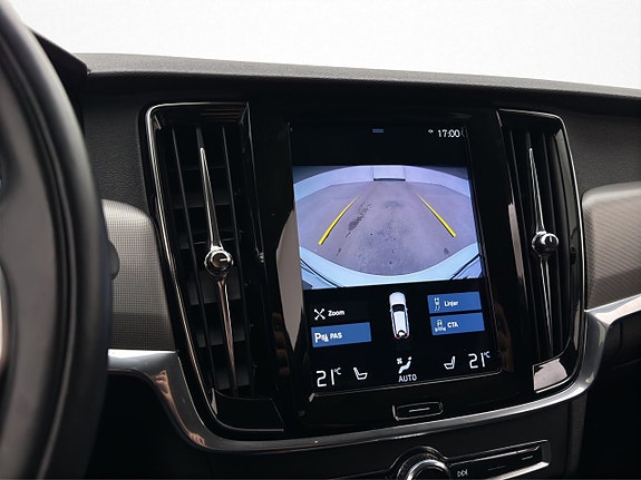 Volvo V90 16 of 30