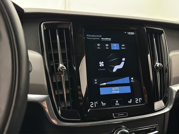 Volvo V90 21 of 30