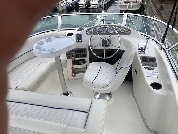 Bayliner 288 Flybridge säljes eller bytes mot större flybridgebåt 12 of 18