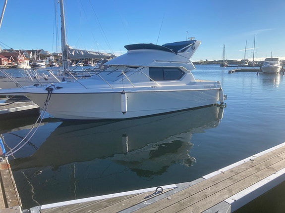 Bayliner 288 Flybridge säljes eller bytes mot större flybridgebåt 3 of 18