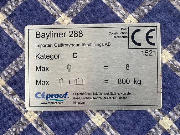 Bayliner 288 Flybridge säljes eller bytes mot större flybridgebåt 13 of 18