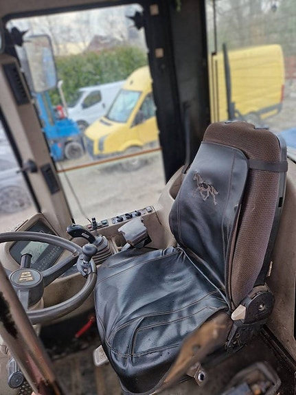 JCB 426 - Perfekt gårdsmaskin/snöröjare - 2997kr/mån - Byte 11 of 11
