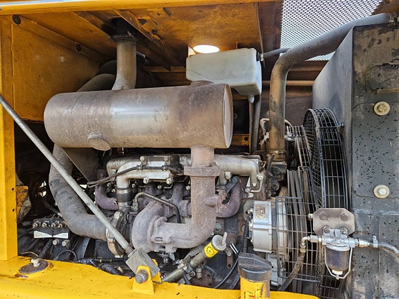 JCB 426 - Perfekt gårdsmaskin/snöröjare - 2997kr/mån - Byte 6 of 11
