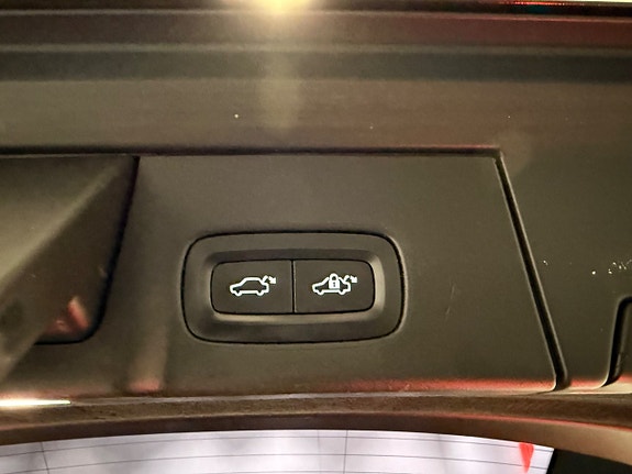 Volvo V90 30 of 30