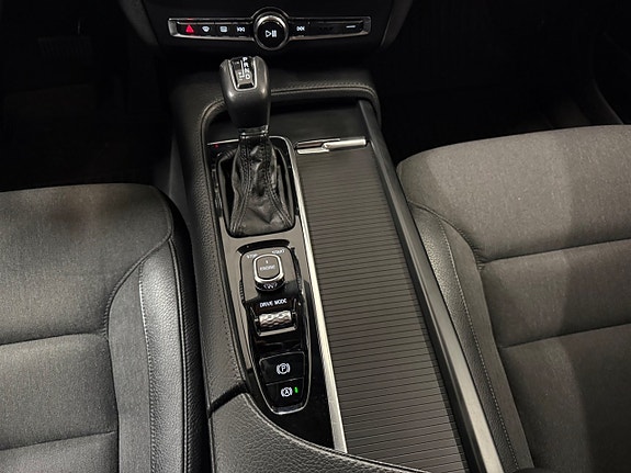 Volvo V90 24 of 30