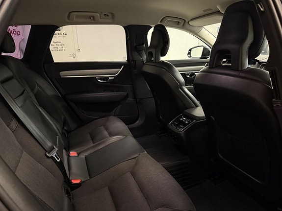 Volvo V90 16 of 30