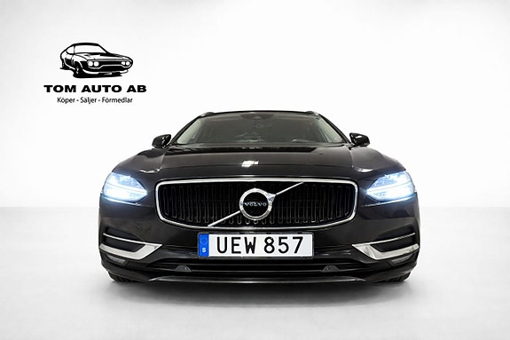 Volvo V90 2 of 30