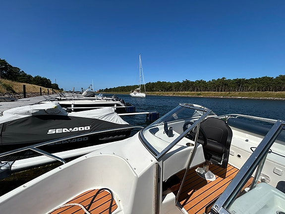 Ryds 520 GTX bowrider 8 of 8