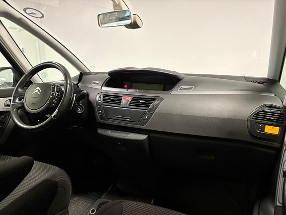 Citroen C4 Picasso 9 of 21