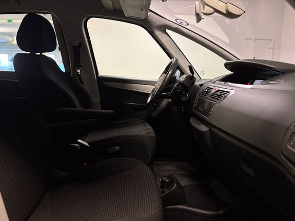 Citroen C4 Picasso 15 of 21