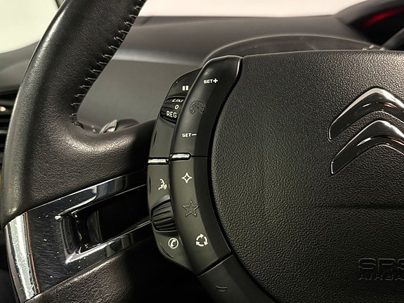 Citroen C4 Picasso 17 of 21