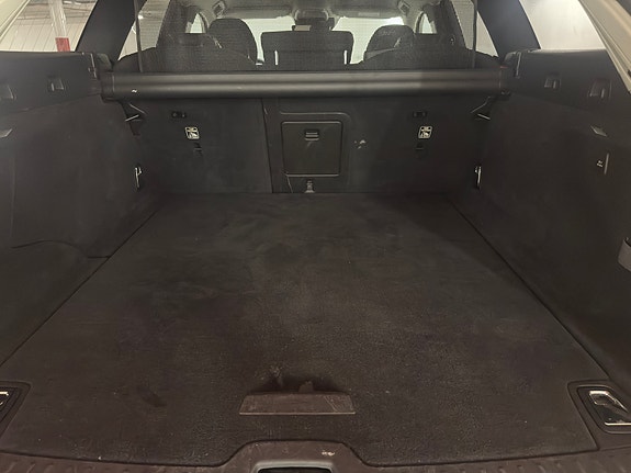 Volvo V90 Cross Country 9 of 9