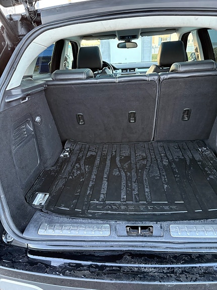 Land Rover Range Rover Evoque 8 of 8