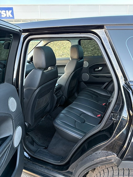 Land Rover Range Rover Evoque 6 of 8