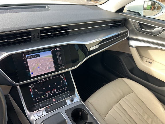Audi A6 12 of 19