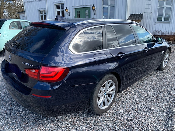 BMW 525d 2 of 6