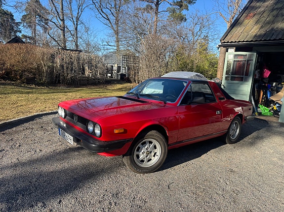 Lancia Beta 3 of 9