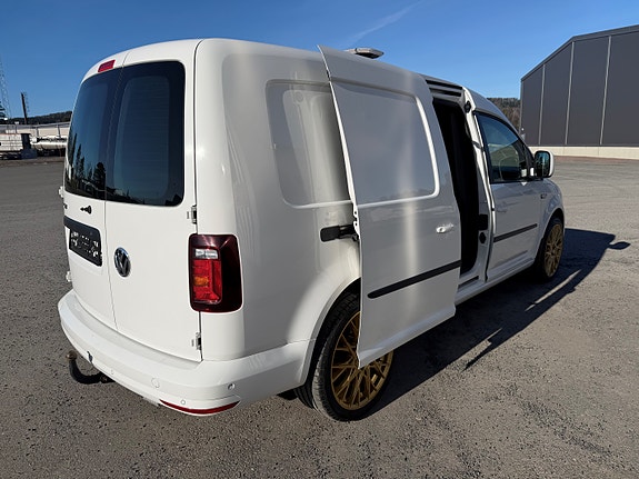 Volkswagen Caddy Maxi 3 of 5